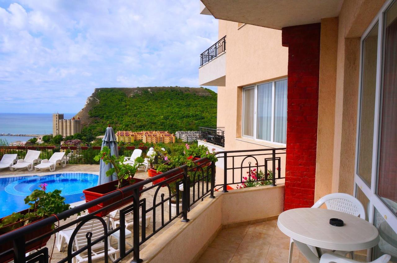 Апартаменти Свети Георги - Saint George Apartments Καβάρνα Εξωτερικό φωτογραφία
