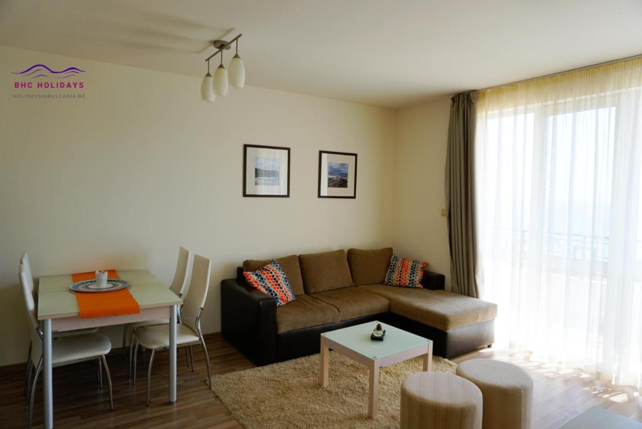 Апартаменти Свети Георги - Saint George Apartments Καβάρνα Εξωτερικό φωτογραφία